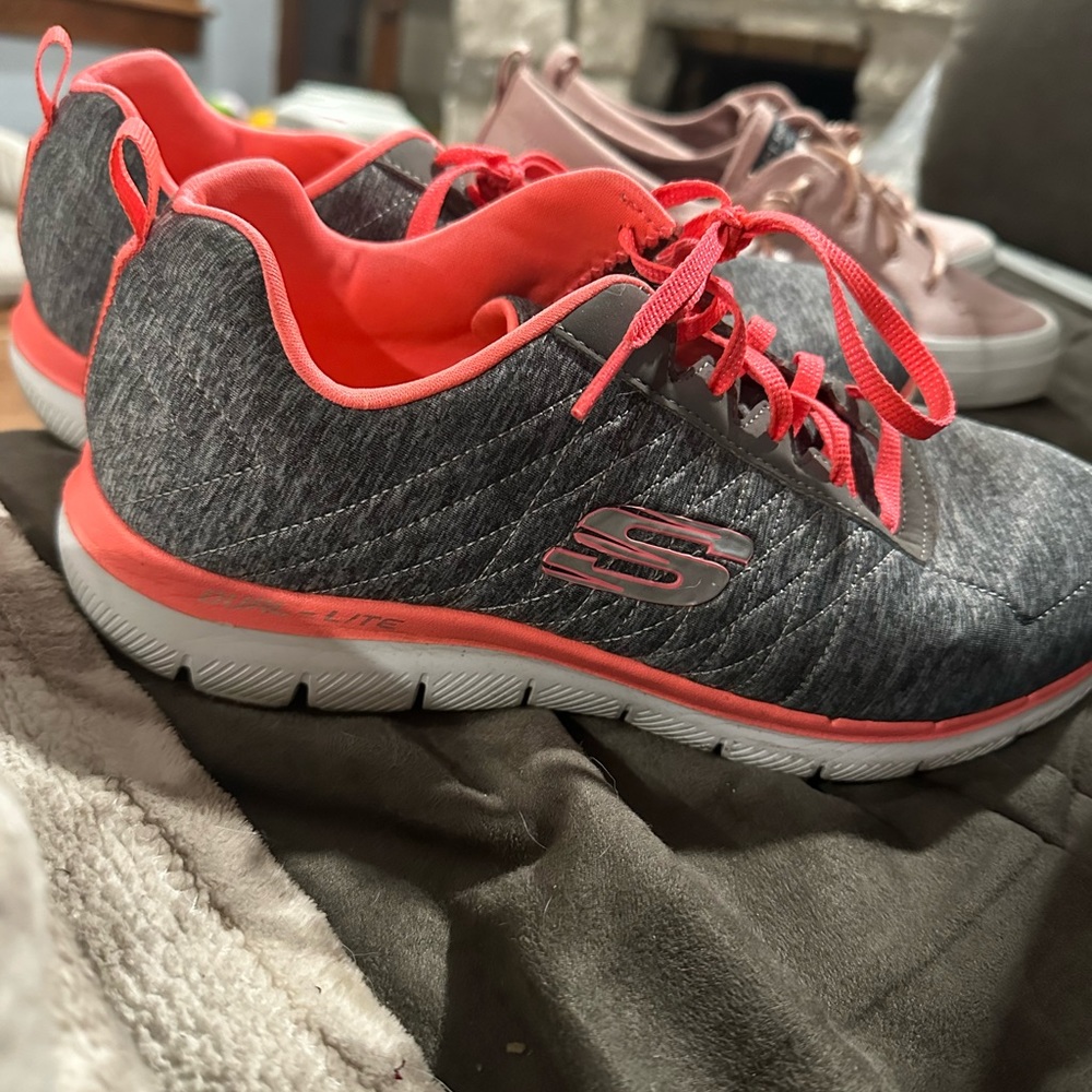 Skechers memory foam